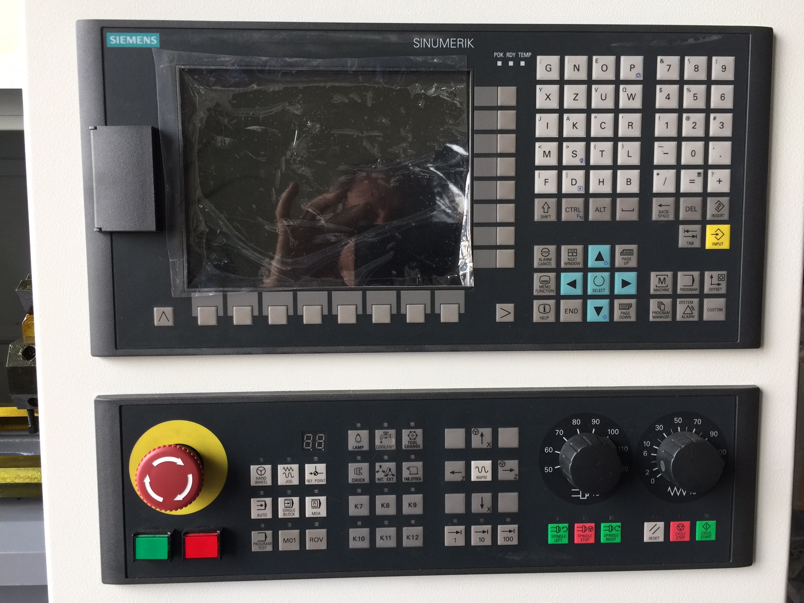 TORNO CNC GAUCHITO KND  GUARDAR PARAMETROS